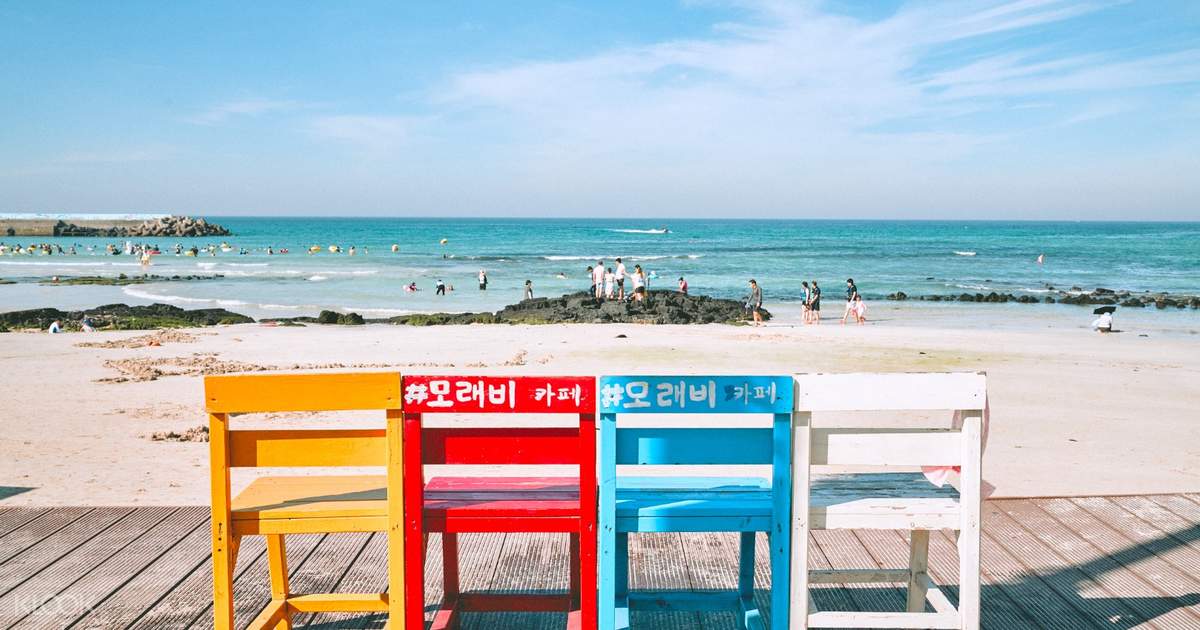Jeju East Coast Shared Transport Tour (7 passengers max)