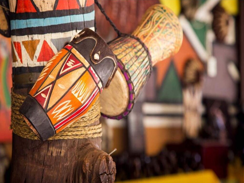 1-Day Lesedi Village Culture & Lion Park Safari