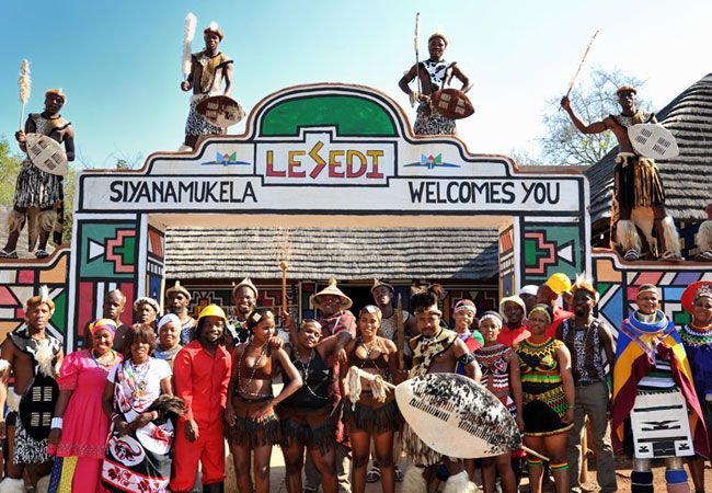 1 day discover South African culture at Lesedi village