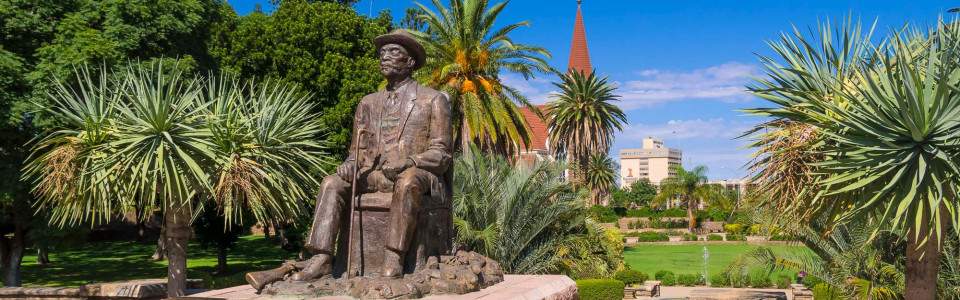 5 días safari en Namibia con una visión de la cultura Himba