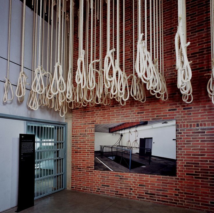 1 day Soweto and Apartheid museum experience with lunch