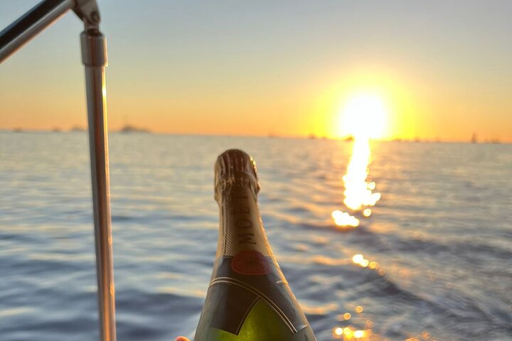 Hidden Caldera & Thirasia Signature Cruise gallery