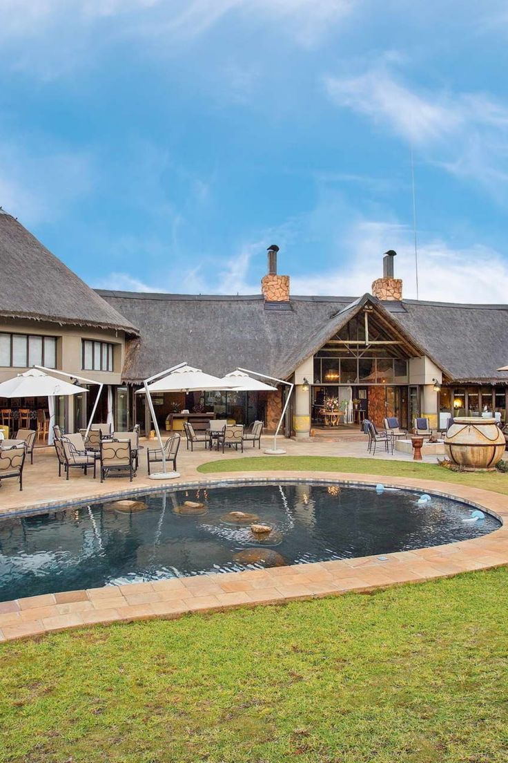 2 day luxury safari at Ivory tree game lodge