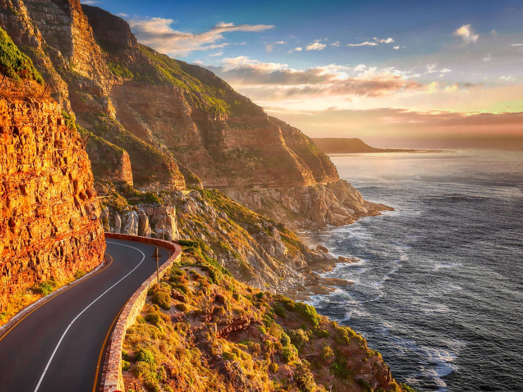 1-Day Cape Town Aerial Tour – Scenic Helicopter Flight