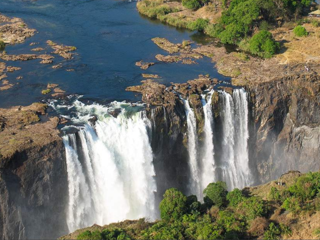 5-Day Authentic Victoria Falls & Big Five Safari