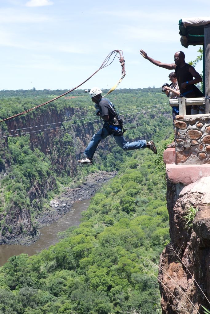 Aventura Definitiva de Columpio y Tirolesa en el Desfiladero – Medio Día
