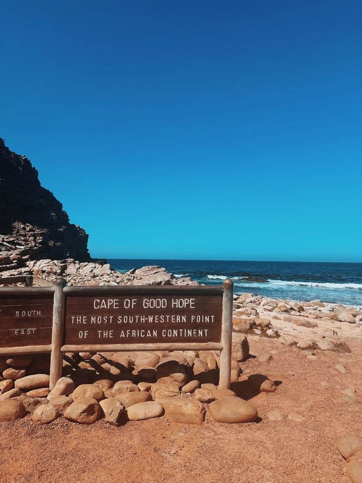 1-Day Cape Town Coastal & Peninsula Scenic Tour