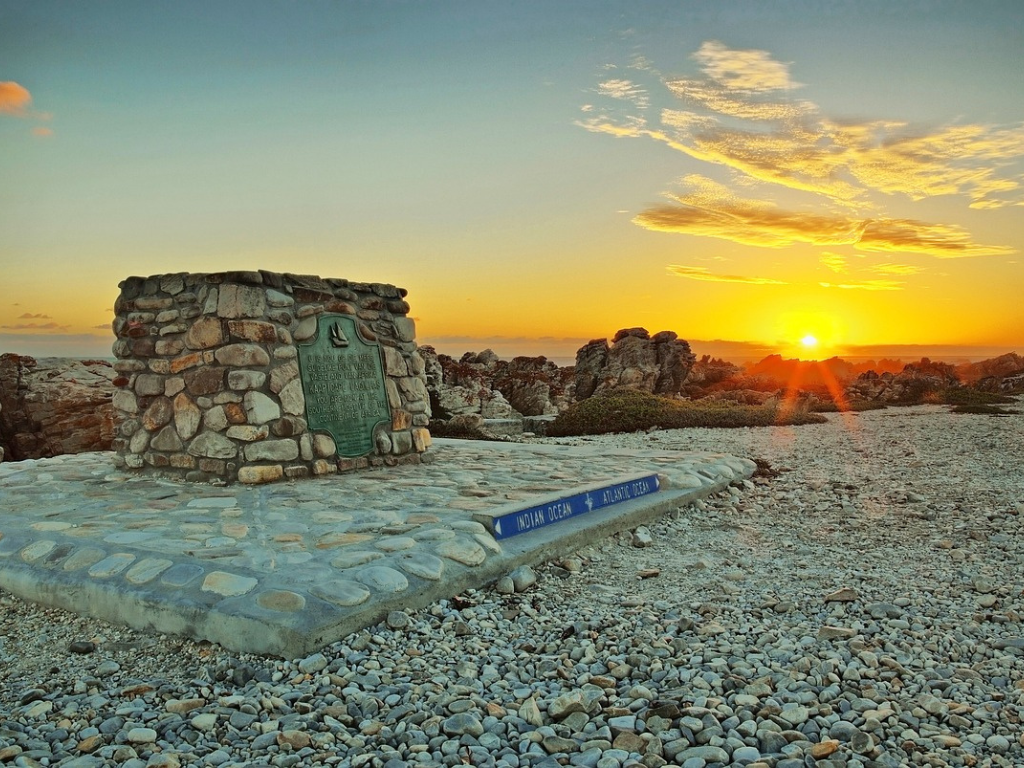 6-Day Ultimate Cape Town Safari & Scenic Journey