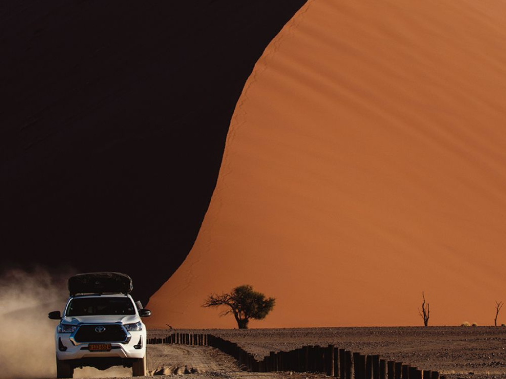 2-Day Sossusvlei & Deadvlei Safari Tour – Explore with Knap Tours