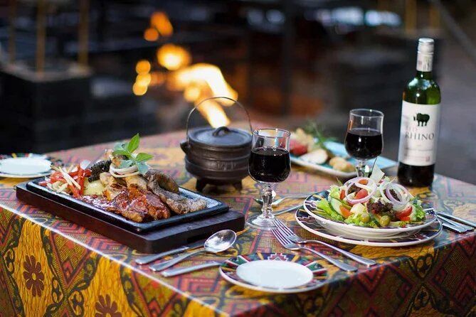 Festín al Atardecer con Tambores en las Cataratas Victoria – Medio Día