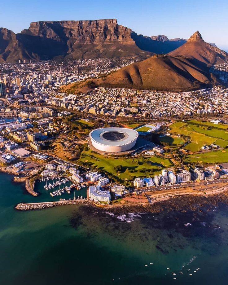 1-Day Cape Town Coastal & Peninsula Scenic Tour