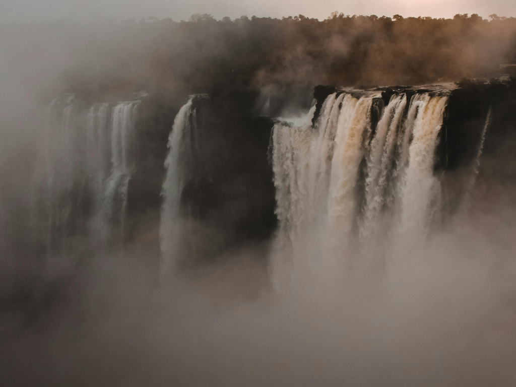 5-Day Authentic Victoria Falls & Big Five Safari