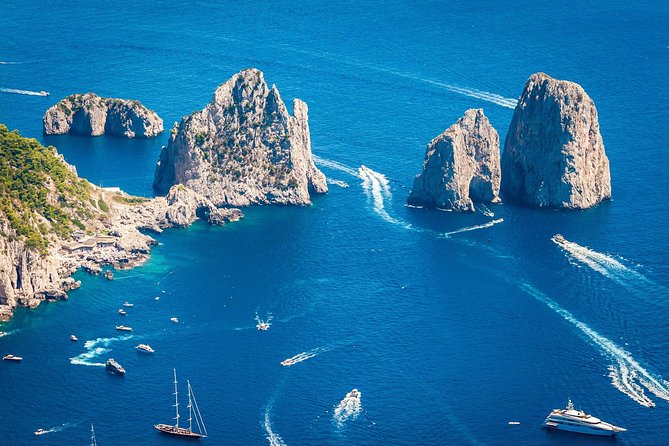 CAPRI ISLAND TOUR BY BOAT: with stop for swimming - Photo 16