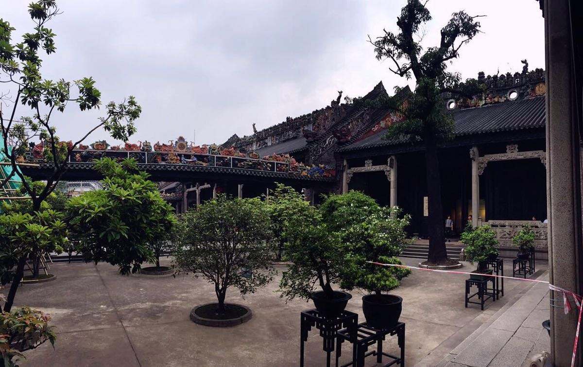 Tour privado de medio día por Guangzhou en metro con un guía local