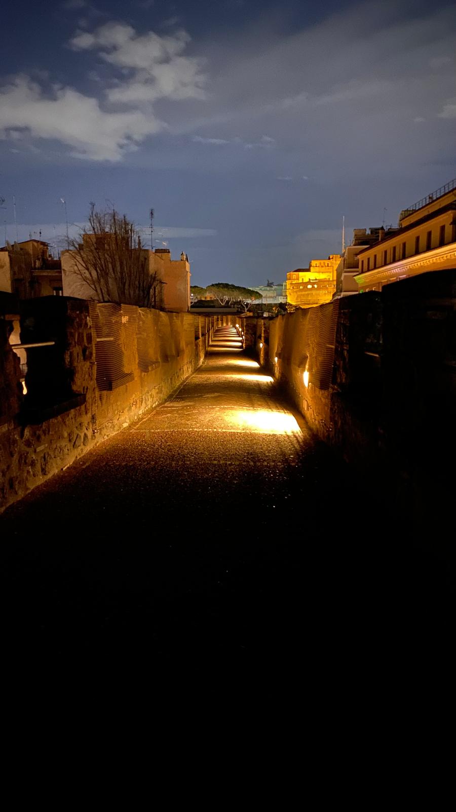 Tour al Passetto di Borgo e Castel Sant'Angelo con Biglietto Salta la Coda - Alloggi in Roma