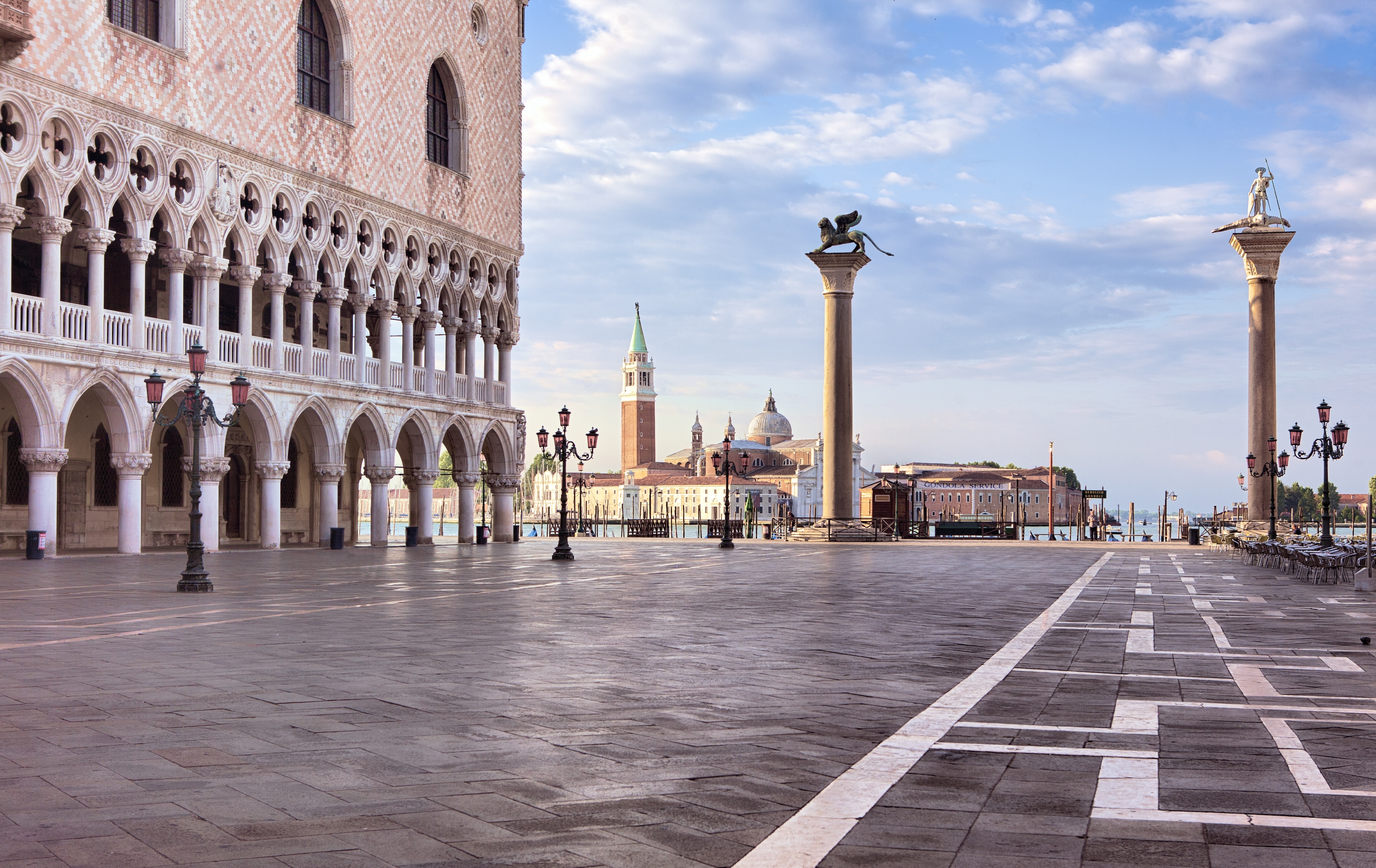 Private Skip-the-Line Venice Private Tour of St Mark Square and its Basilica  - Photo 2