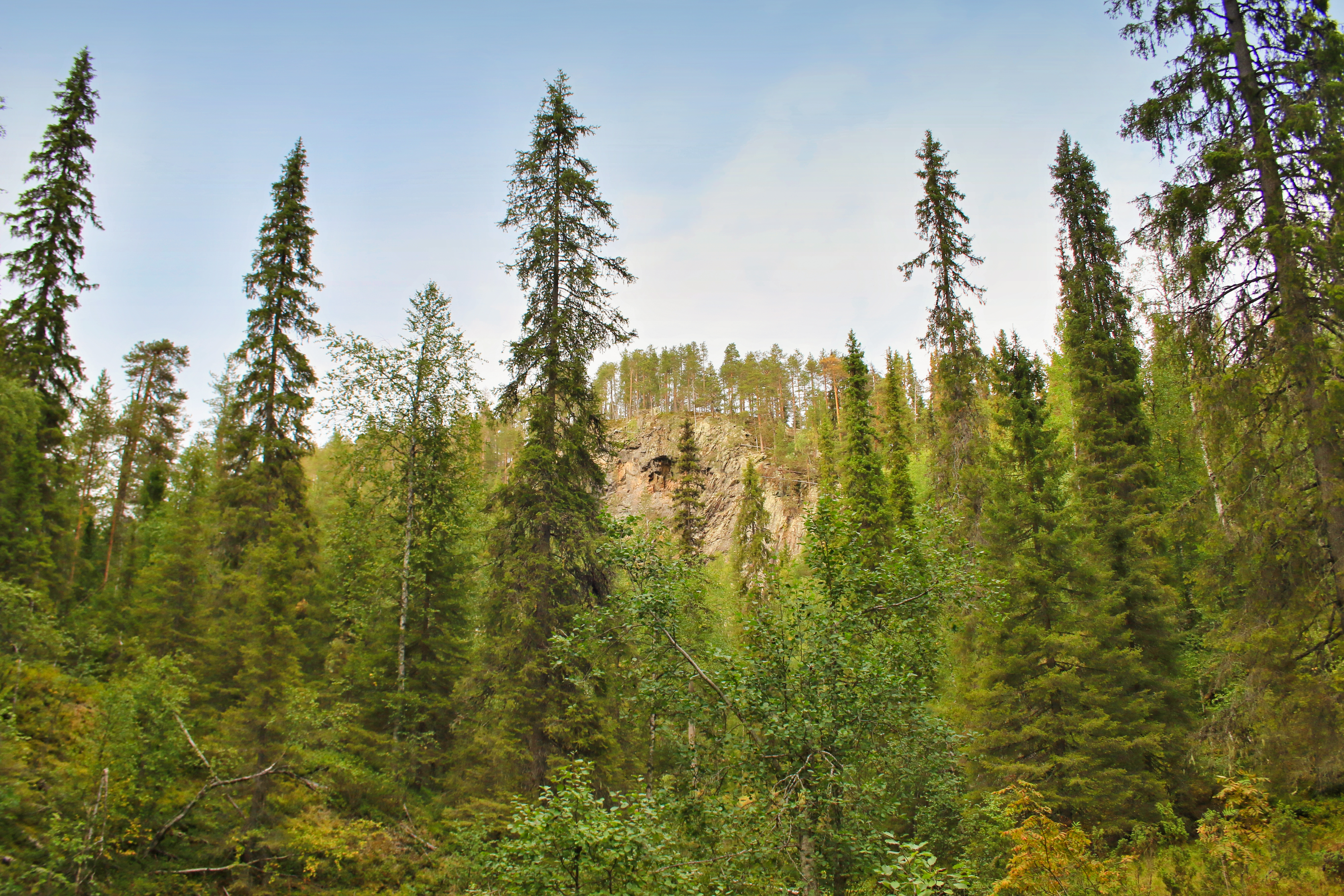 Korouoma Canyon Wilderness Hike – Image 3 | WeShare