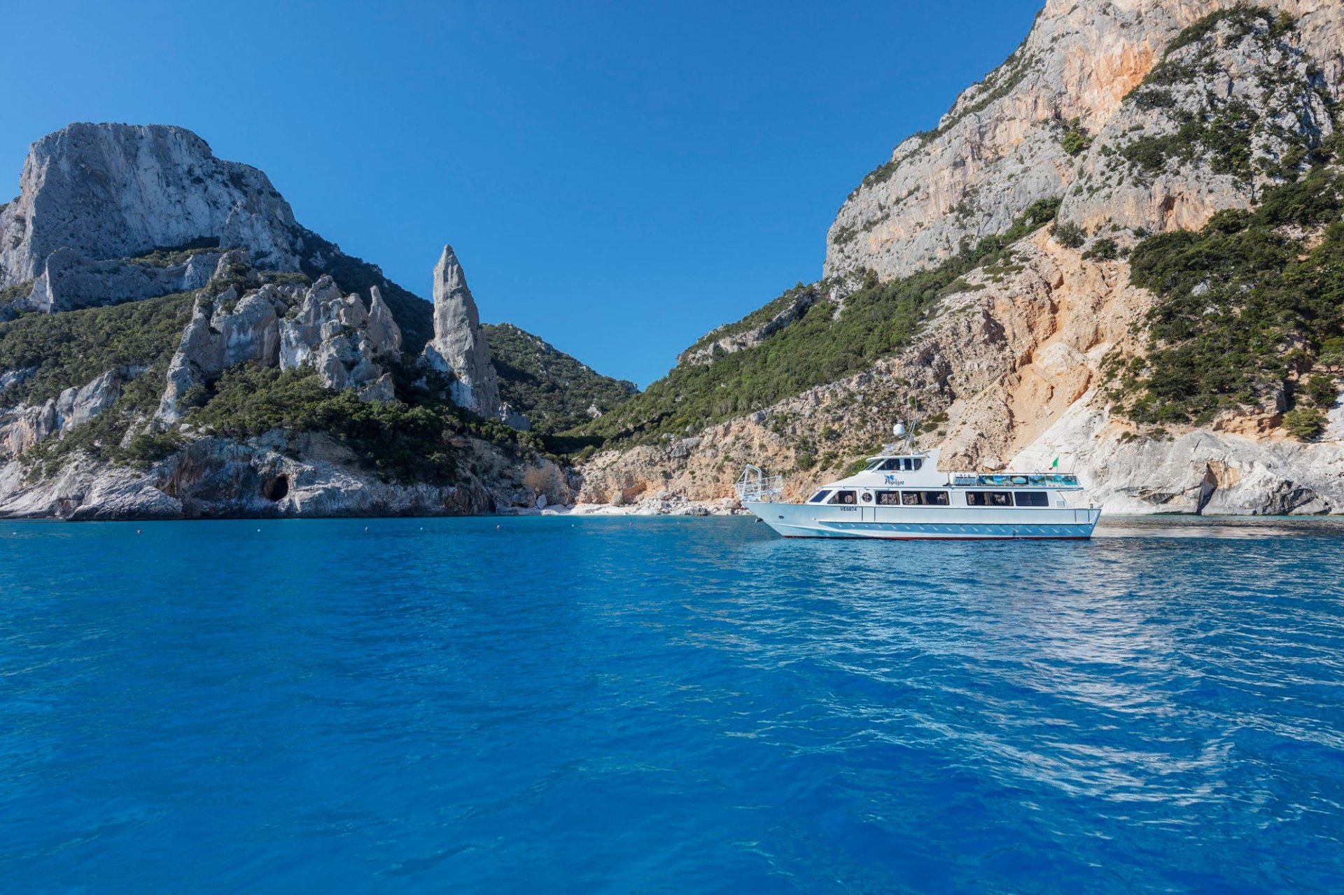 From Cala Gonone: motorboat tour with transfer to the Bue Marino Caves - Photo 14