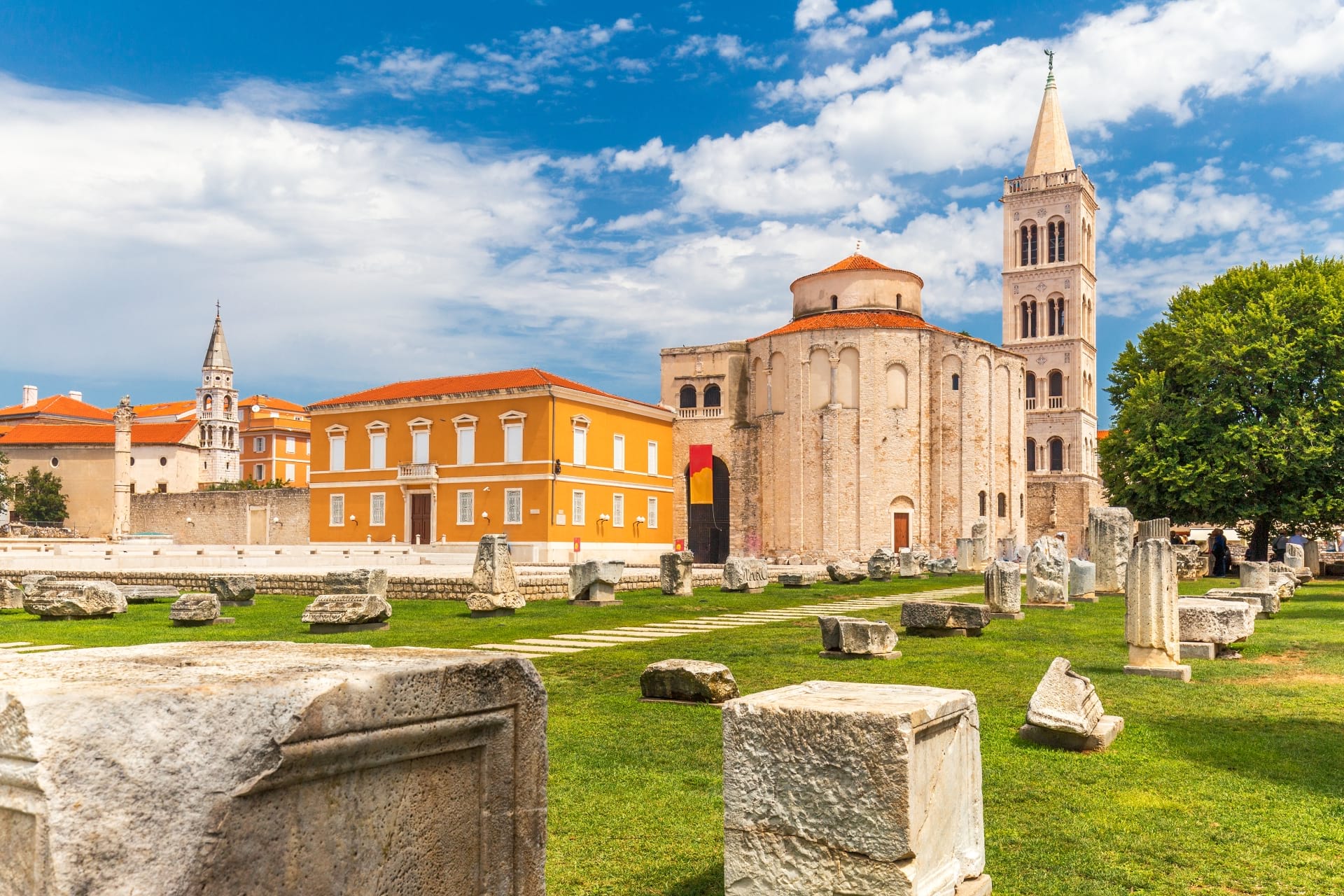 Group TIP History Walking Tour - Zadar Old Town - Photo 5