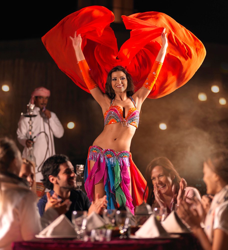Safari por el desierto de Dubái, paseo por las dunas rojas, paseos en camello, sandboard, danza del vientre y cena con barbacoa