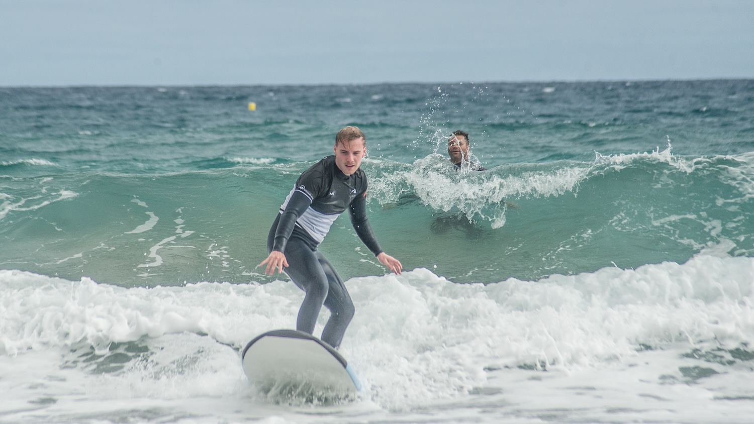 Clase de surf privada individual en la zona norte