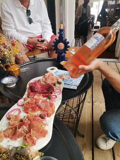 Old district, Street Art, Craft & Wine Tour  - Photo 37