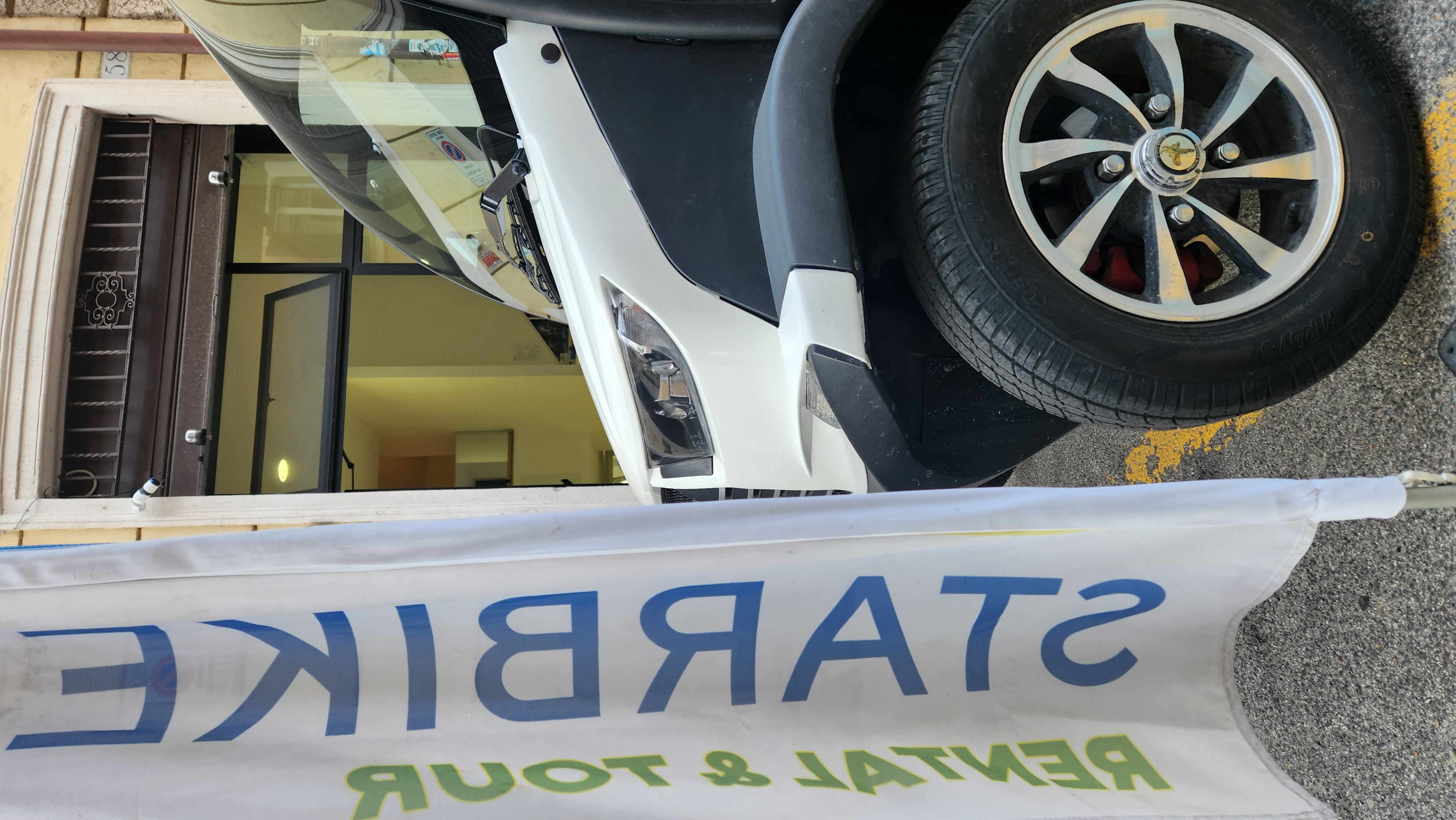 PRIVATE Golf Cart Tour of Rome City Center | Upgrade option available: Catacombs Visit - Photo 4