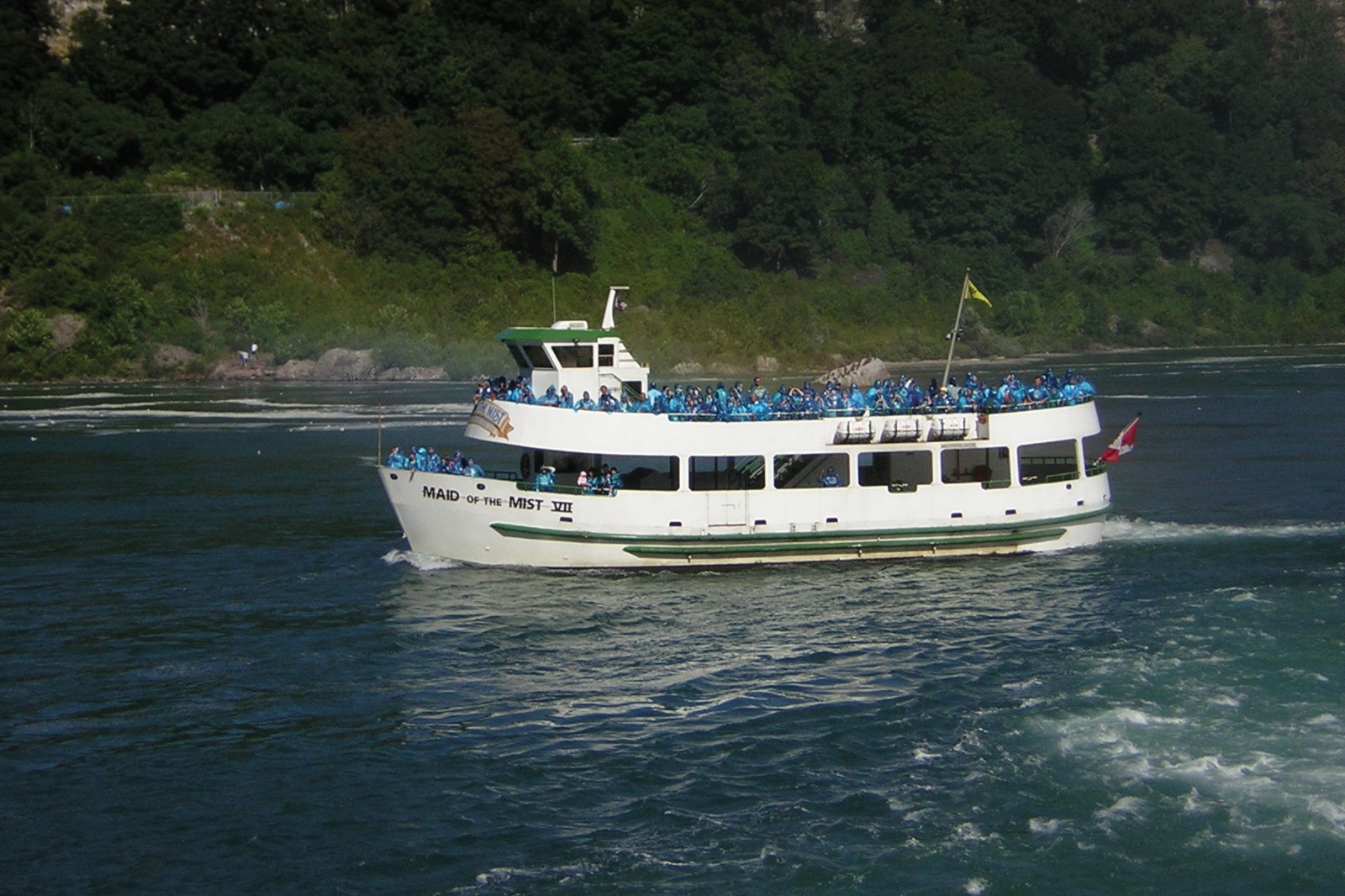 Niagara Falls Day Trip by Air from New York City  