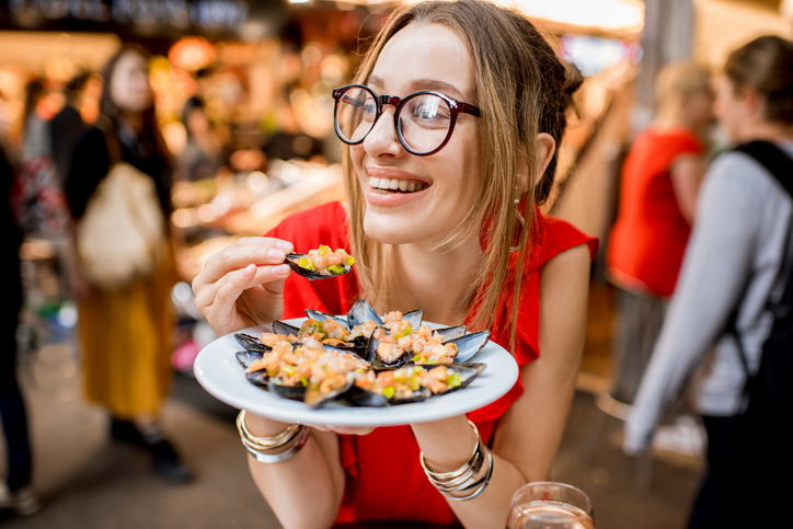 Tour privado: Experiencia gastronómica de tapas por el centro histórico de  Granada