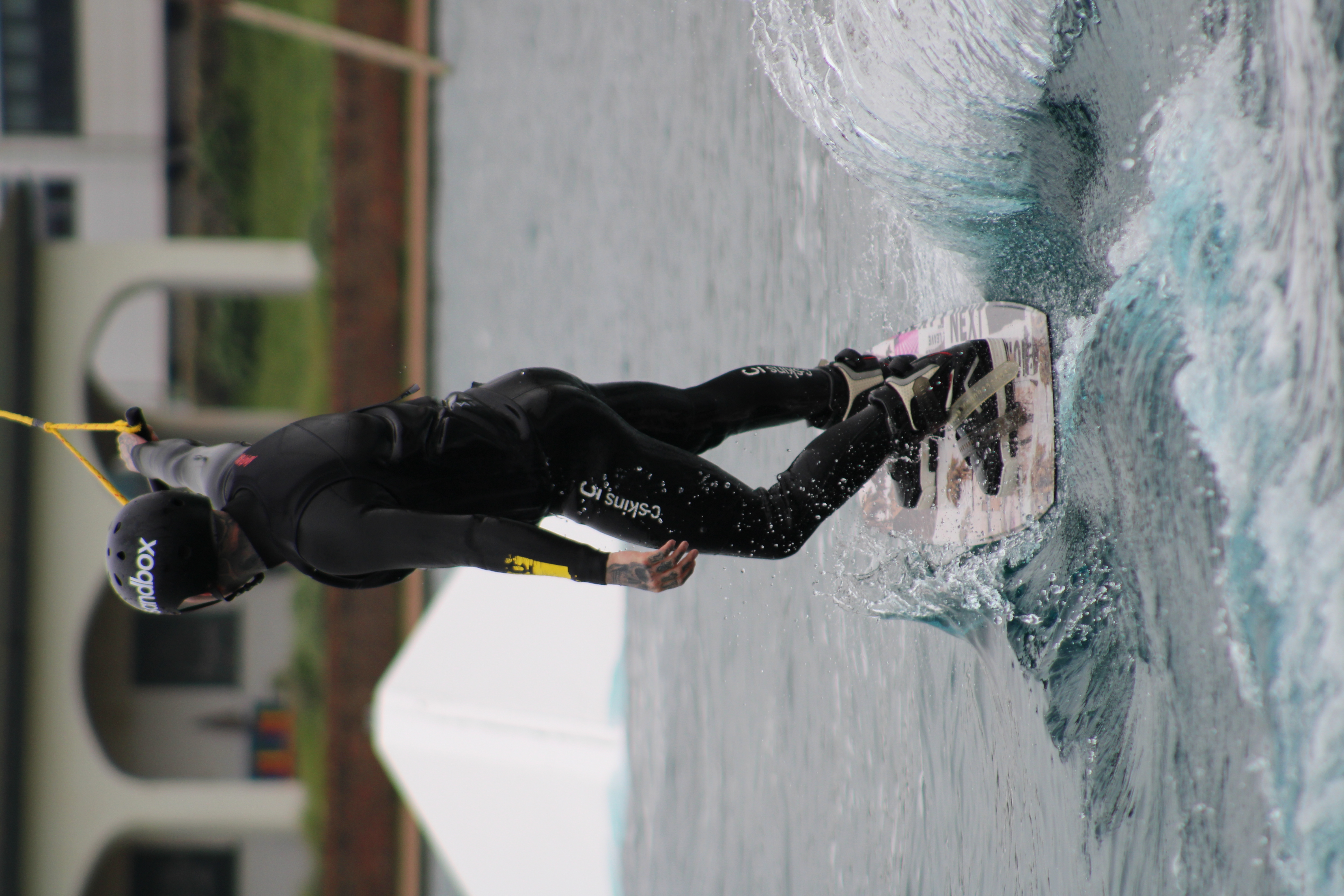 Sesión de prueba de Wakeboard de alto vuelo - Foto 4