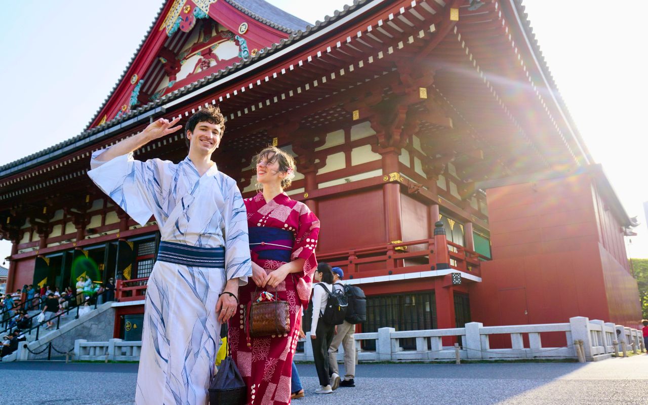 Tokio: experiencia de alquiler de kimonos en Asakusa