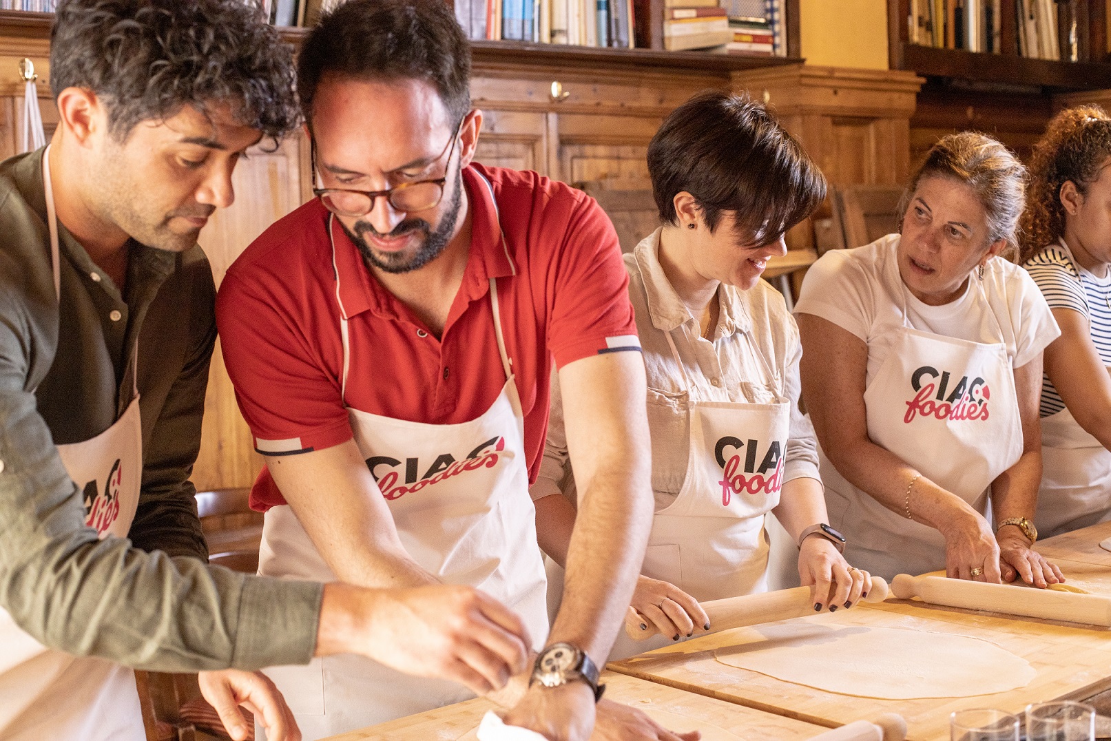 The Italian Way: Pizza and Gelato Workshop in Florence with a Local Chef – Image 1 | WeShare