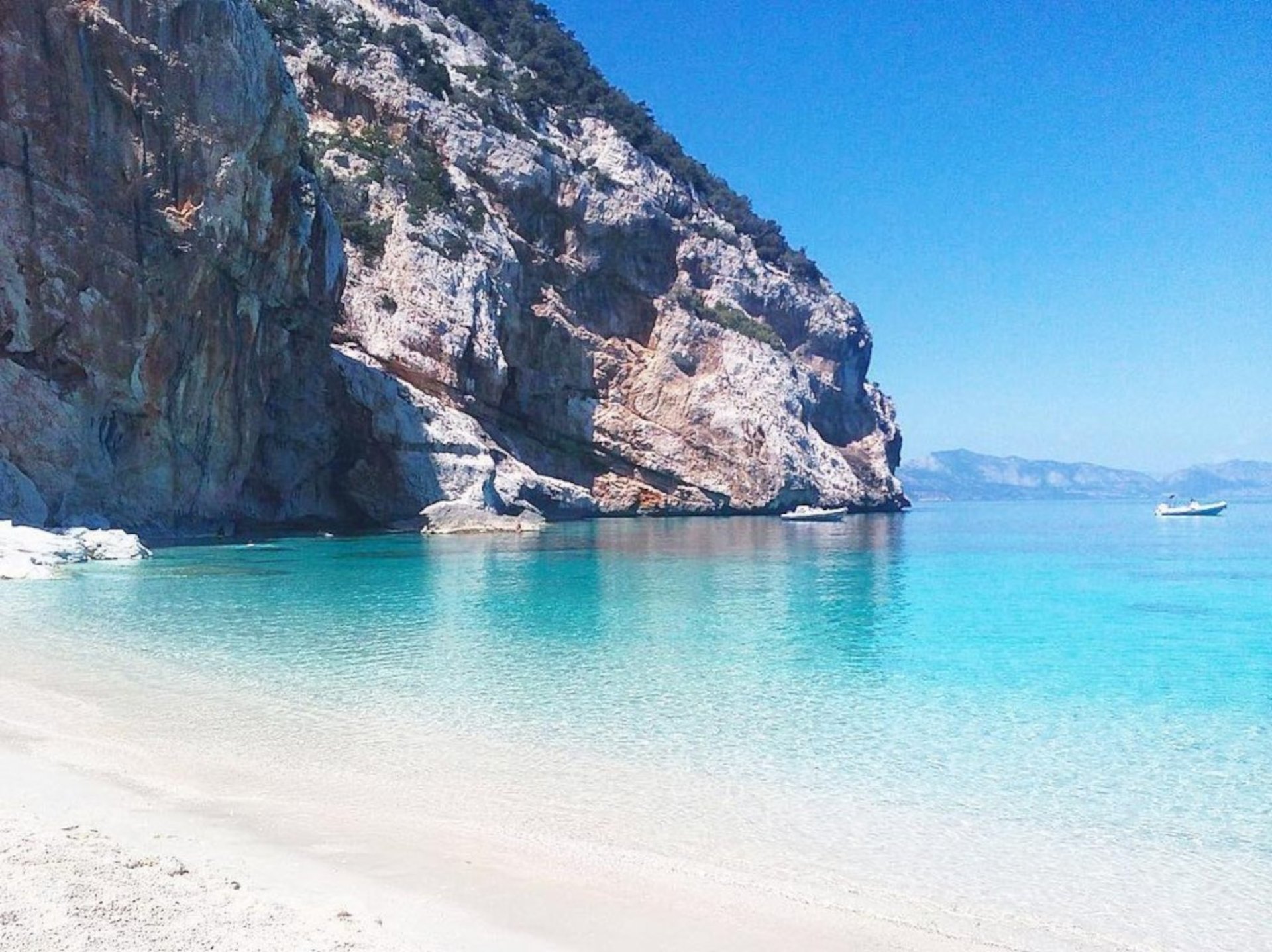 From Cala Gonone: dinghy trip in the Gulf of Orosei  - Photo 27