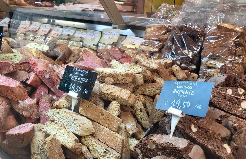 Florence Food Tour & its Made in Italy ES - Photo 2
