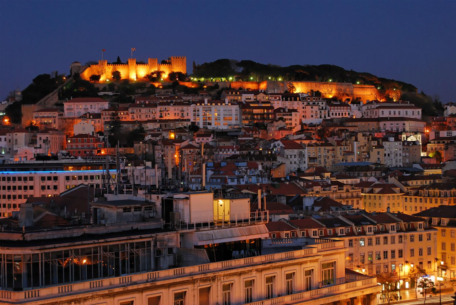 Lisbon by night tour 5