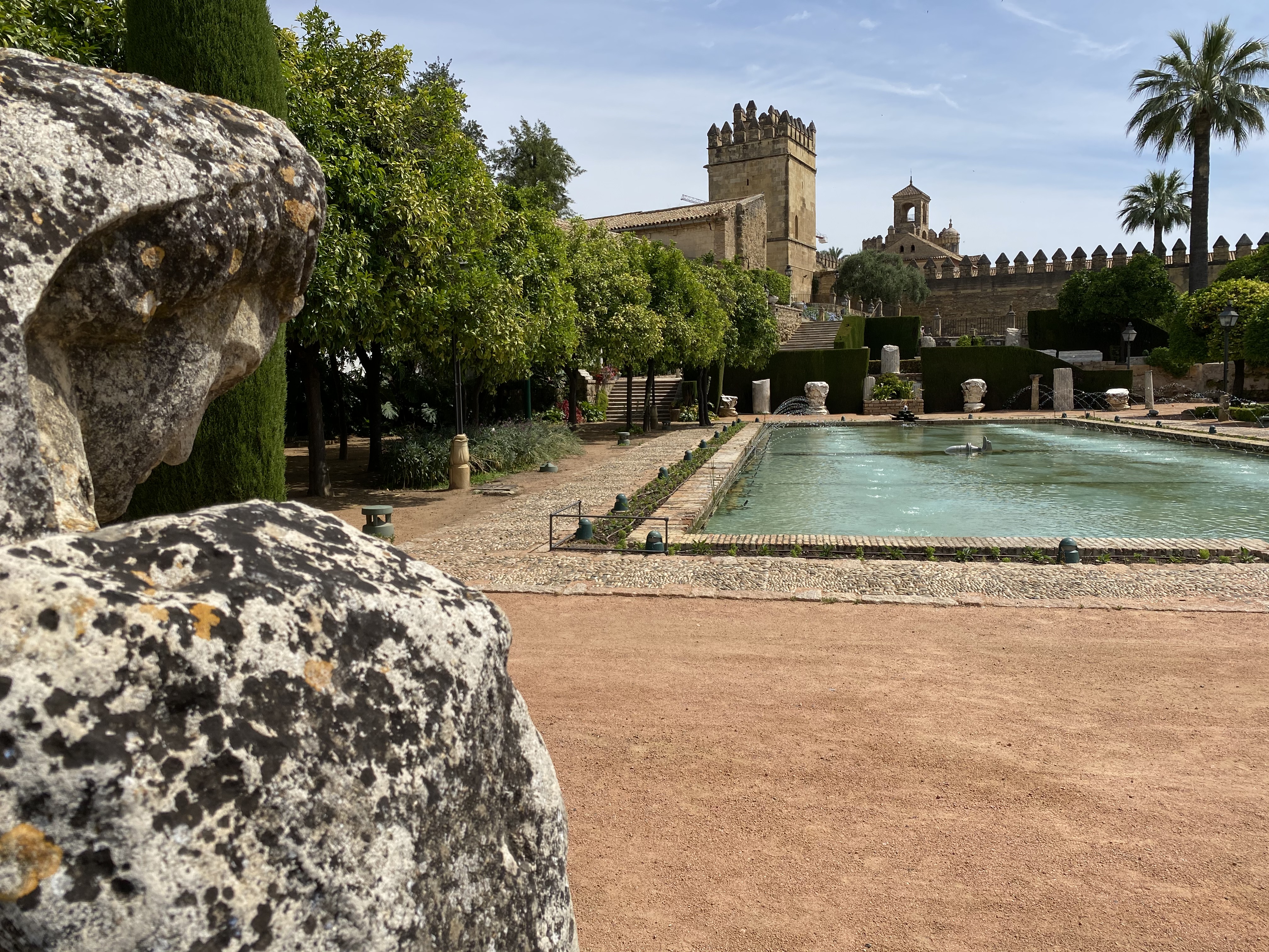 Visita guiada en español a los jardines del Alcázar de los Reyes Cristianos y a los Baños Califales. Incluye ticket - Photo 4