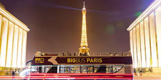 Paris - Night Tour - BB – Image 4 | WeShare