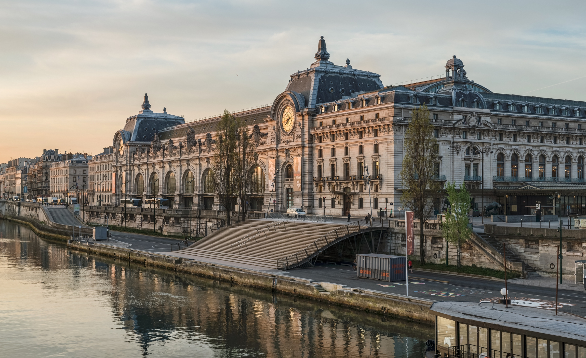 Louvre & Orsay Museums Private Tour – Image 2 | WeShare