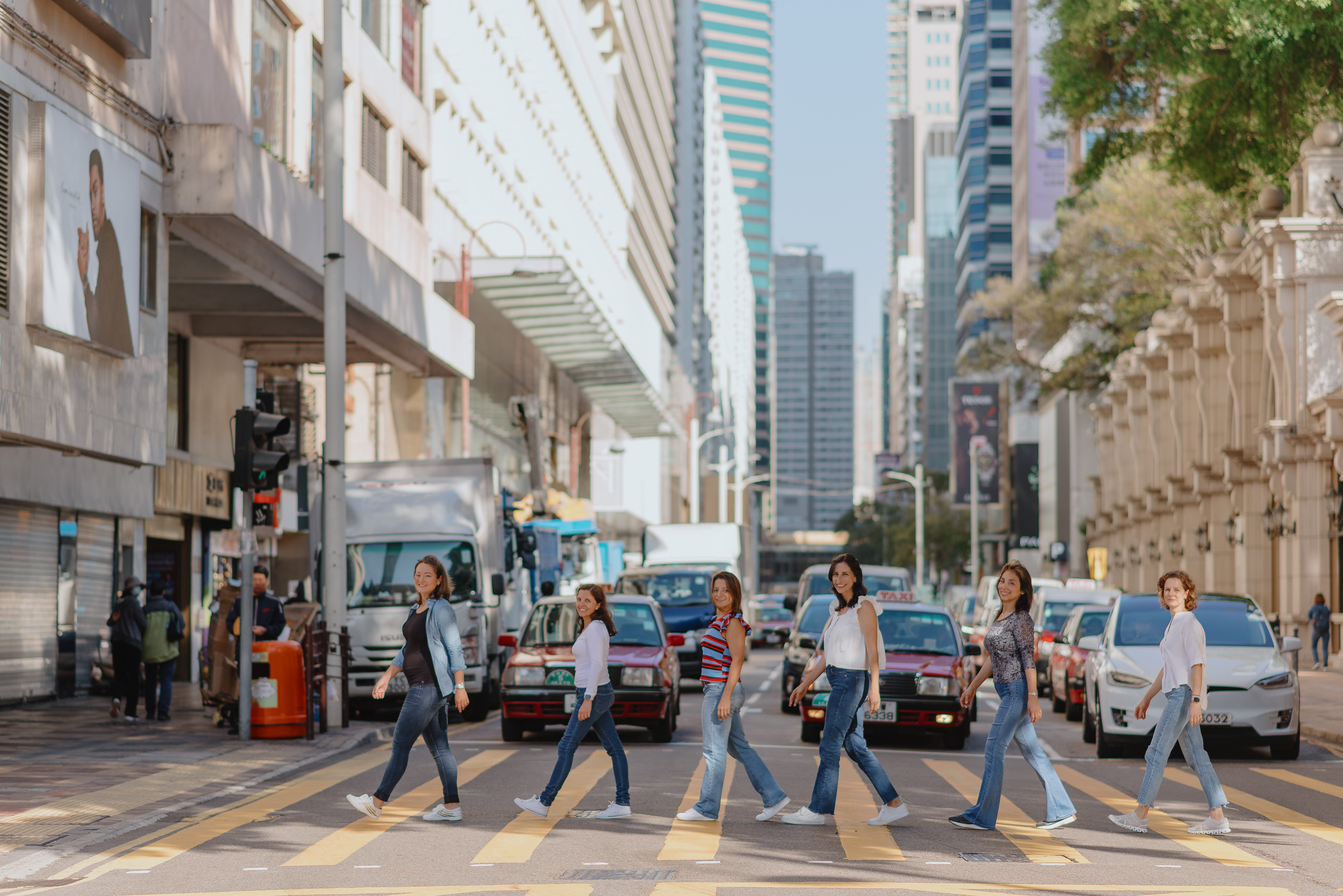 Guided Tour of Kowloon and Hong Kong Island in Private Service - Accommodations in Hong Kong