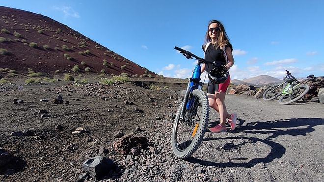 E-Bike Tour: Parque Natural de los Volcanes y La Geria