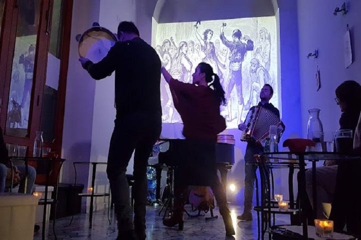 Naples Folklore: An Intimate Concert of Traditional Neapolitan Music - Photo 2