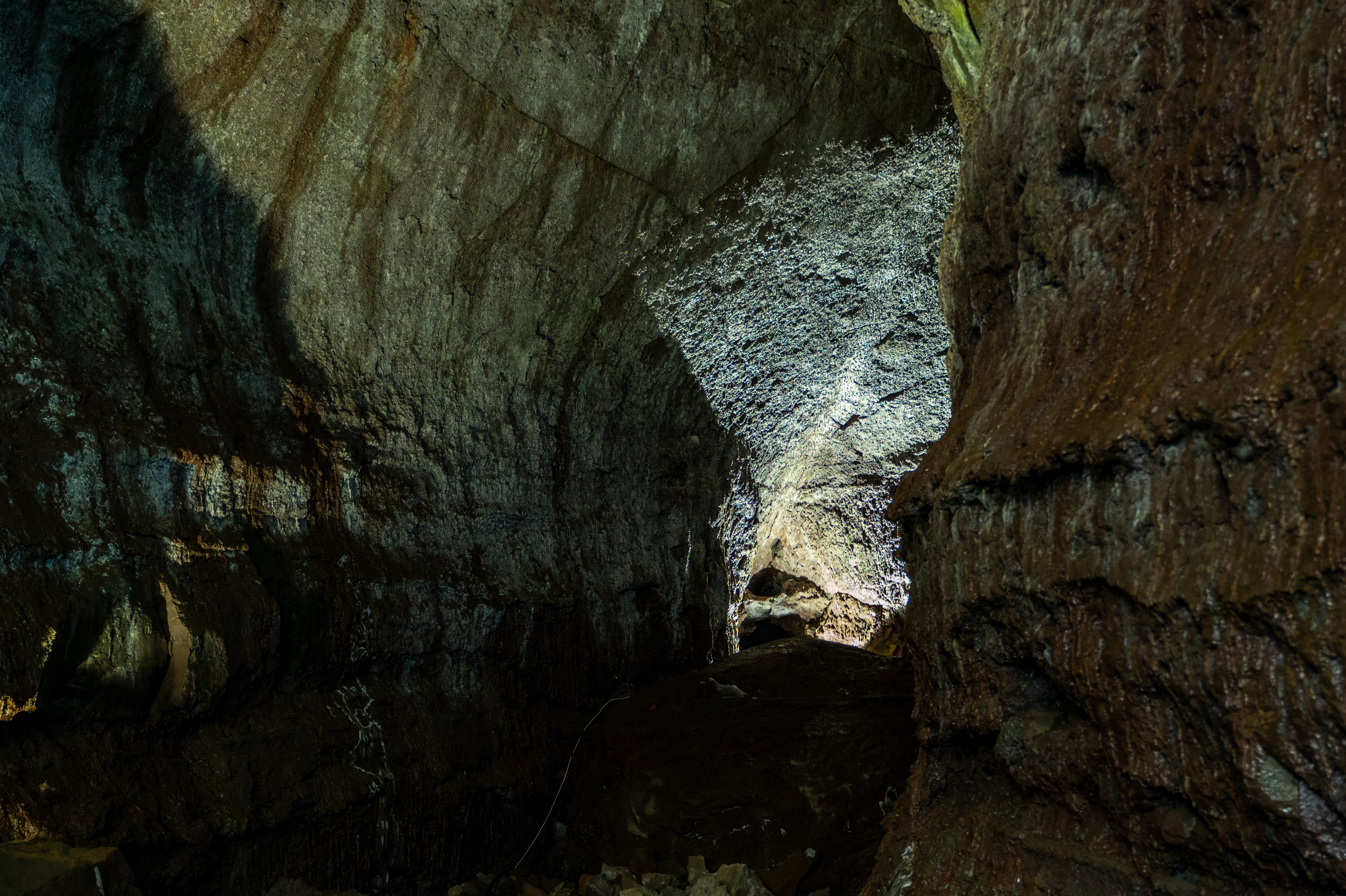 Borgarfjörður, Silver circle in minivan: lava tunnel and hot spring - photo 7