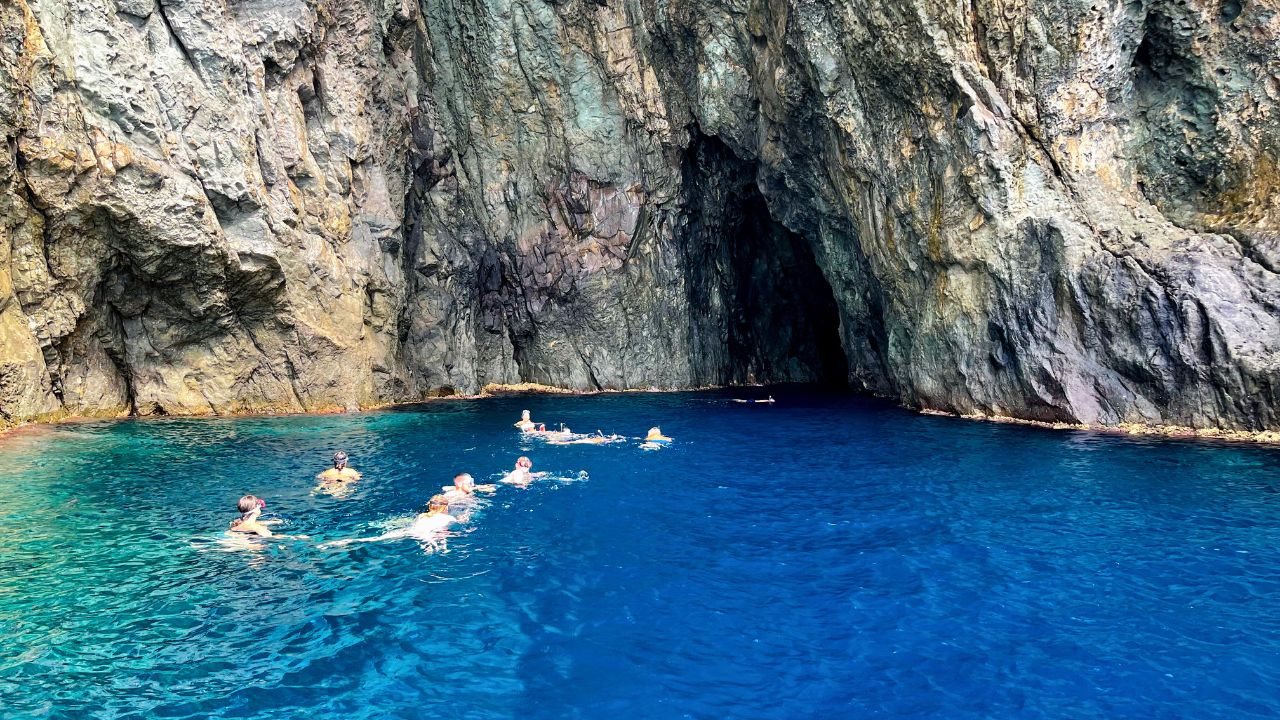 Bosa: snorkelling in Capo Marrargiu - Photo 7