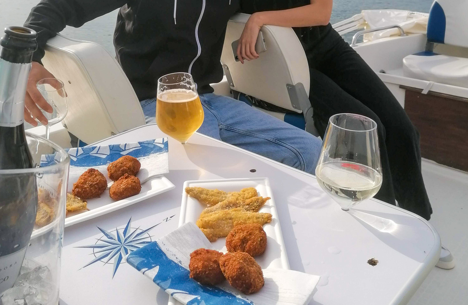 Sunset boat cruise with wine and fish tasting from Garda - Photo 4