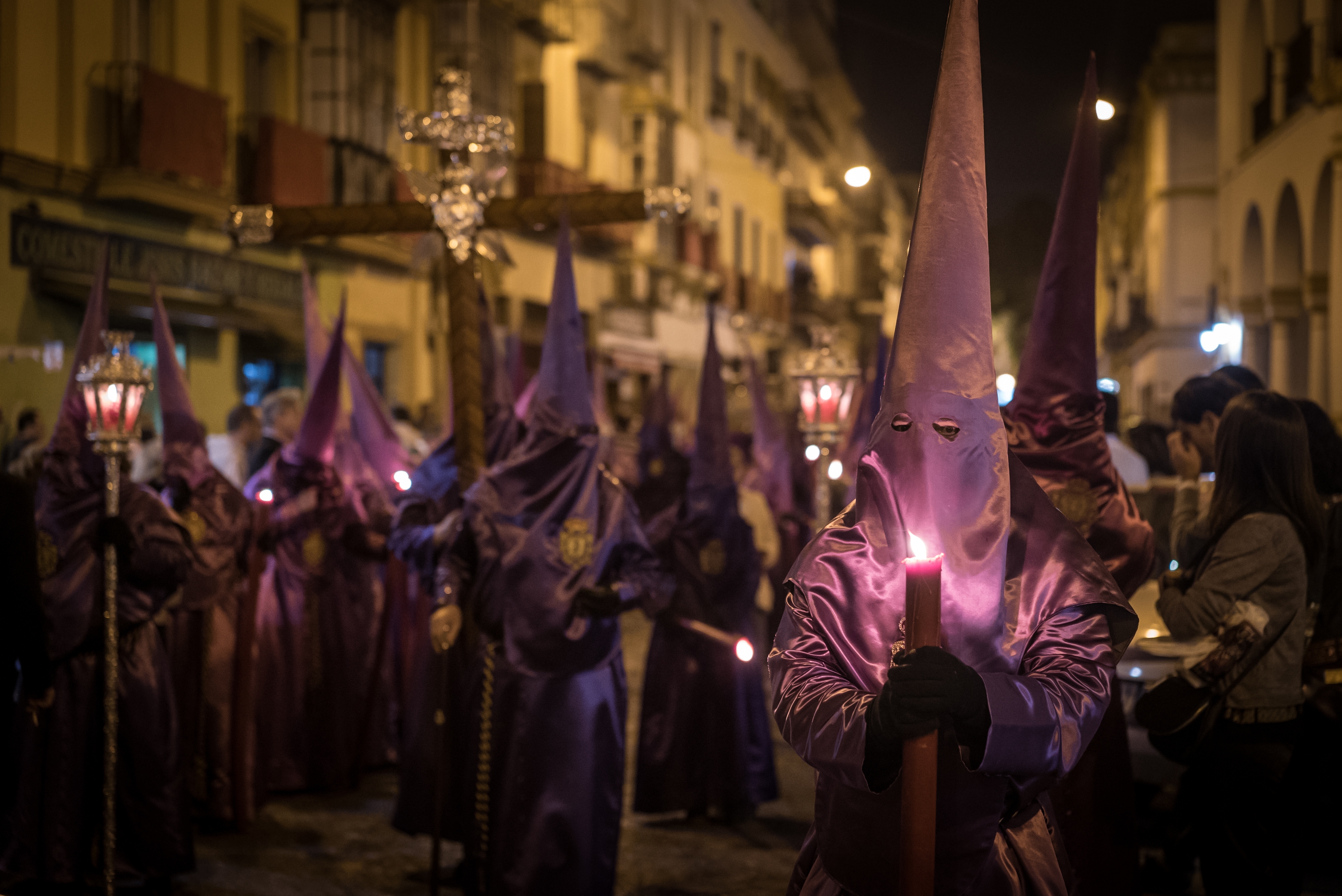 Tour Privado de la Hermandad de Sevilla