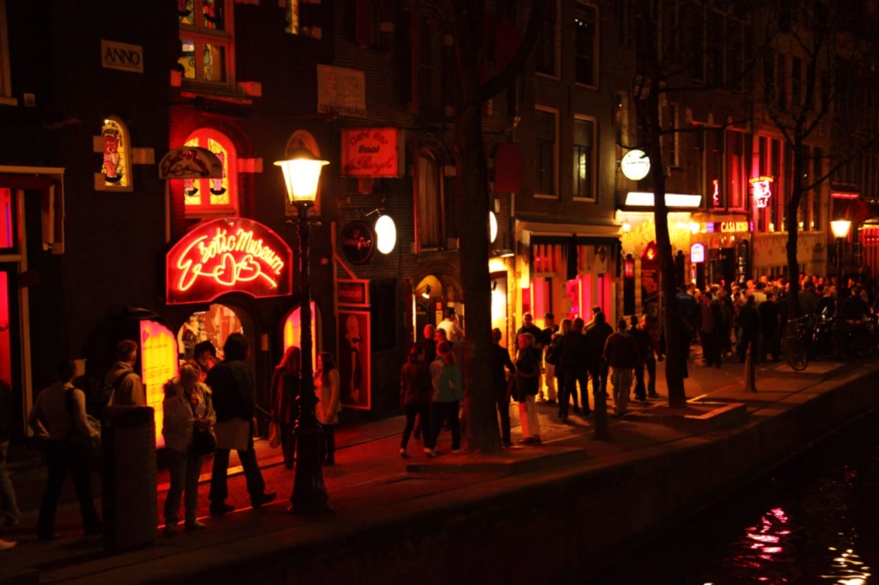 Amsterdam: audio tour of the Red Light District highlights – Image 2 | WeShare