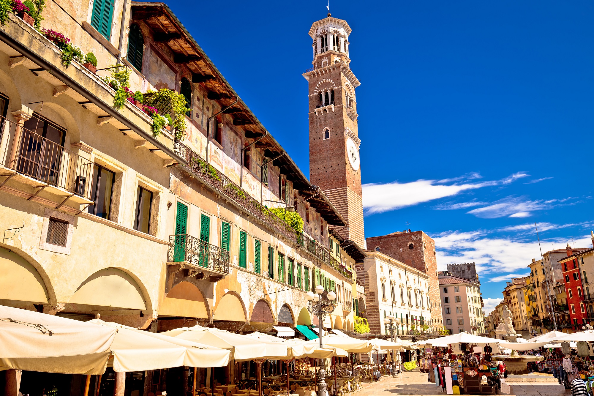 Verona Private Walking Tour with Arena Access & Juliet’s Balcony - Photo 6