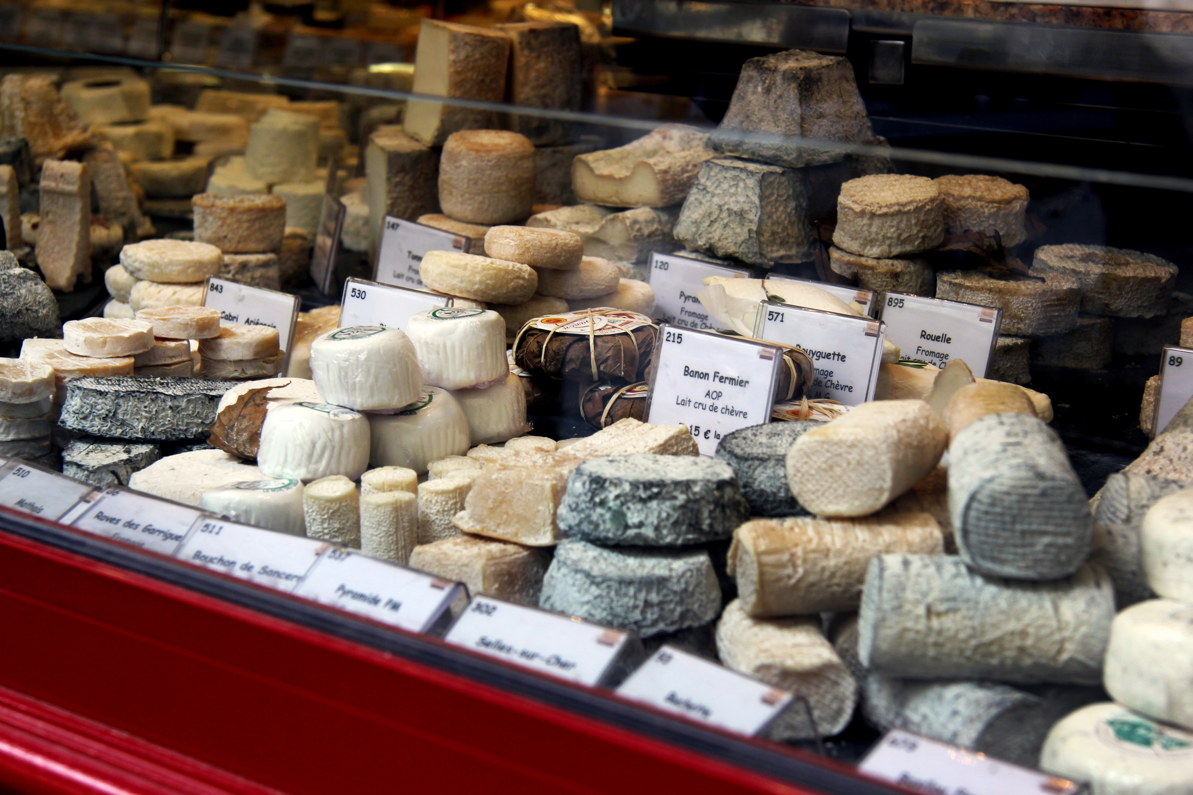 Tastes Around the Tower: Gourmet Tour of Paris' 7th district – Image 1 | WeShare