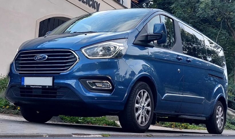 Salzburg to Prague private taxi transfer – Image 4 | WeShare