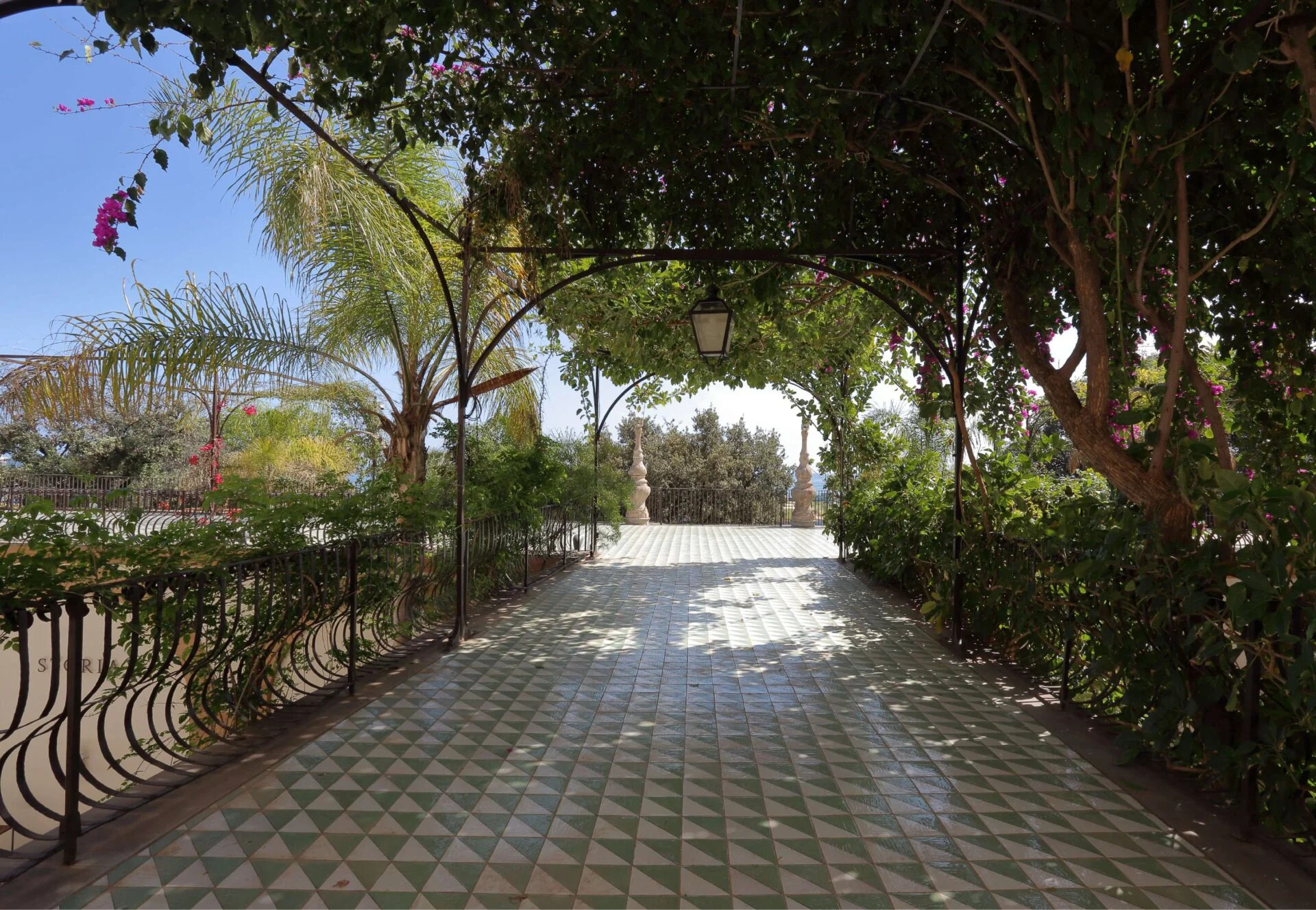 Palermo: Kalsa District Walking Tour with Palazzo Butera 6